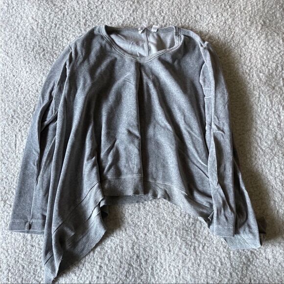 Wilt small grey top - Picture 1 of 9